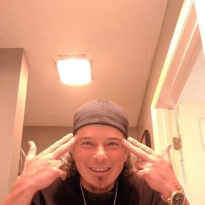 Meet your Posher, Timothy